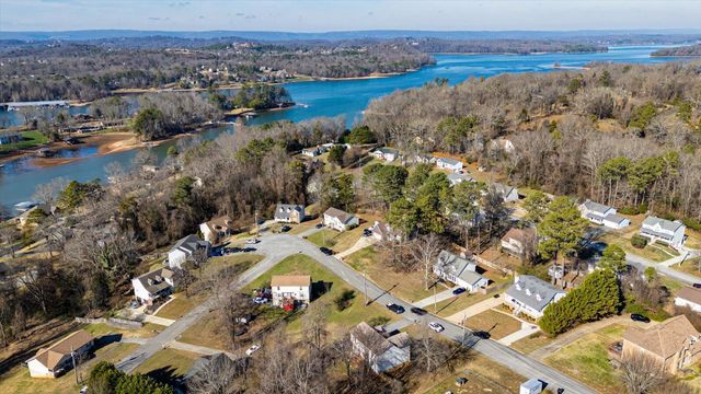 7010 Barleyfield Drive, Harrison, TN 37341