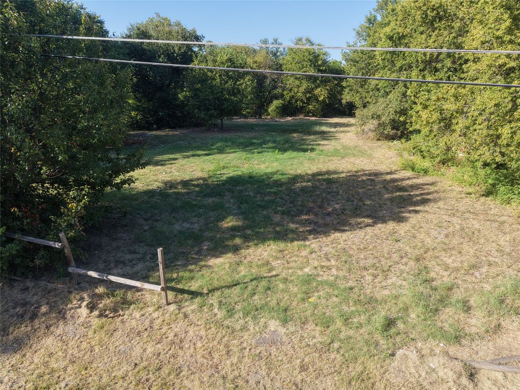 1712 S Sam houston Road, Mesquite, TX 75149