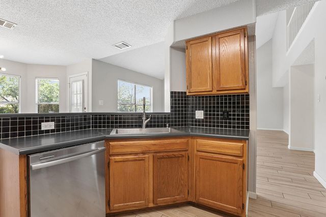 15301 Ecorio DR, Austin, TX 78728
