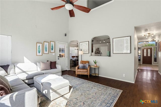 518 Bandera Circle, New Braunfels, TX 78130