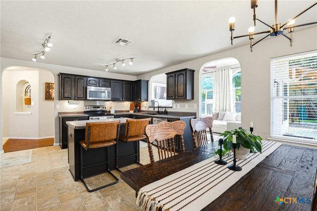 518 Bandera Circle, New Braunfels, TX 78130