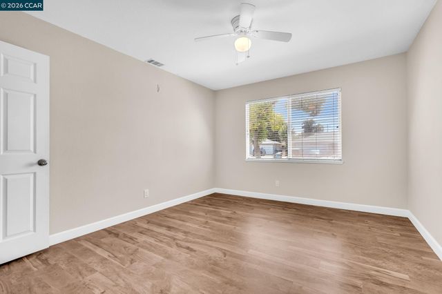 3411 Clayburn Rd, Antioch, CA 94509