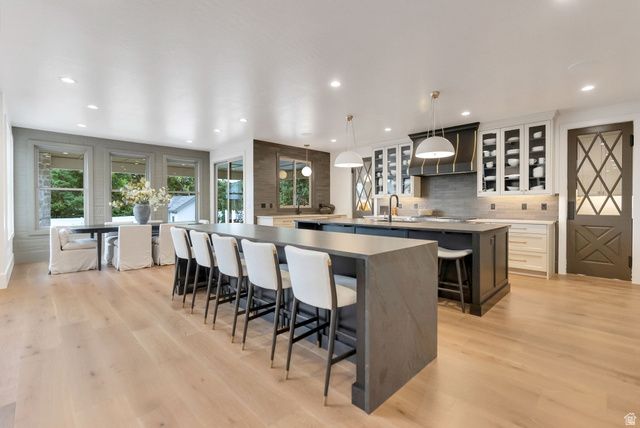 646 W HIDDEN FARM DR, Farmington, UT 84025