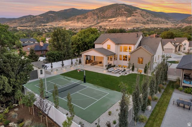 646 W HIDDEN FARM DR, Farmington, UT 84025