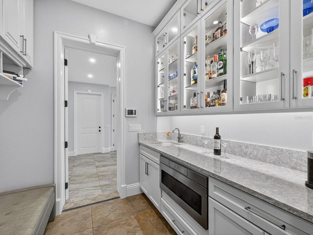 17001 DEER PRAIRIE DRIVE, Sarasota, FL 34240