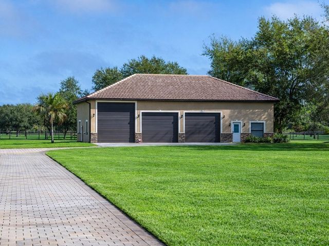 17001 DEER PRAIRIE DRIVE, Sarasota, FL 34240