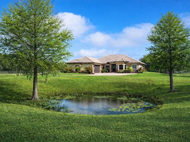 17001 DEER PRAIRIE DRIVE, Sarasota, FL 34240