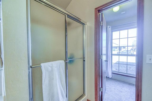 2200 SE 8th Street, Moore, OK 73160