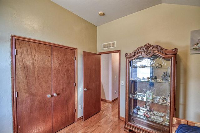 2200 SE 8th Street, Moore, OK 73160