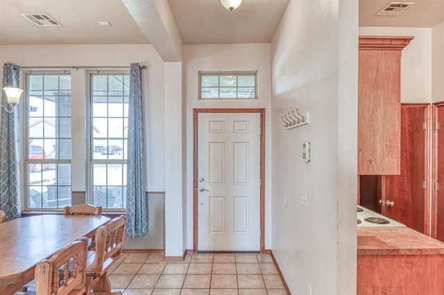 2200 SE 8th Street, Moore, OK 73160