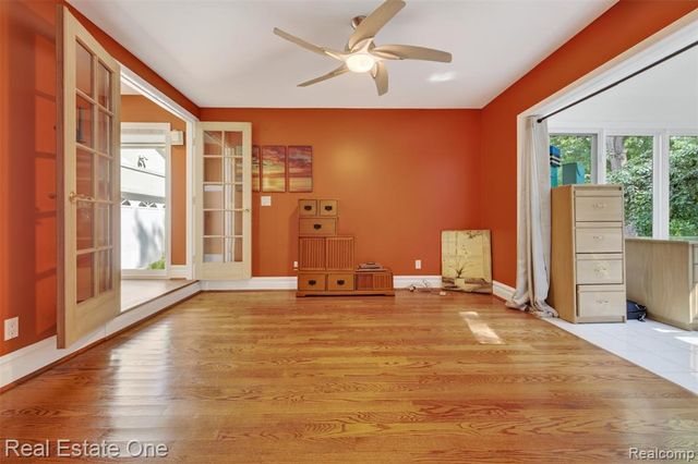 8520 Englewood Drive, Clarkston, MI 48346