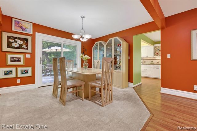 8520 Englewood Drive, Clarkston, MI 48346