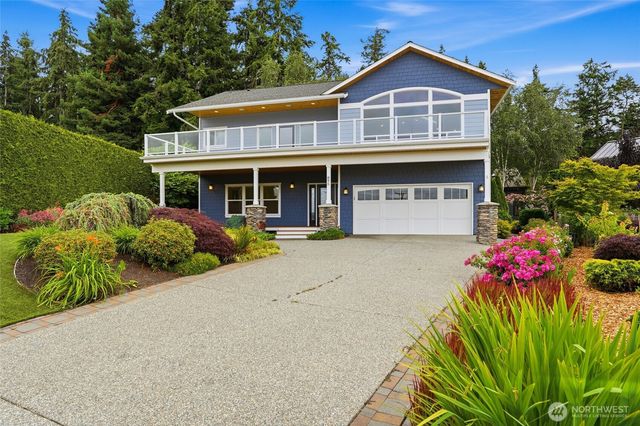895 Rocky Point Drive, Camano Island, WA 98282