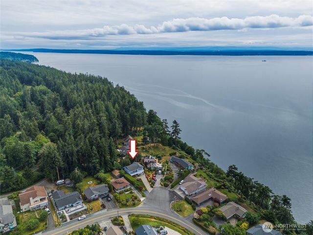 895 Rocky Point Drive, Camano Island, WA 98282