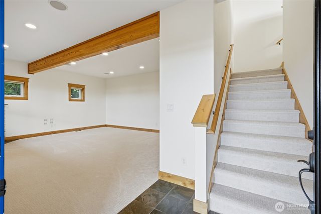 895 Rocky Point Drive, Camano Island, WA 98282