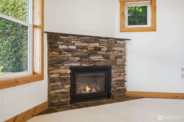 895 Rocky Point Drive, Camano Island, WA 98282