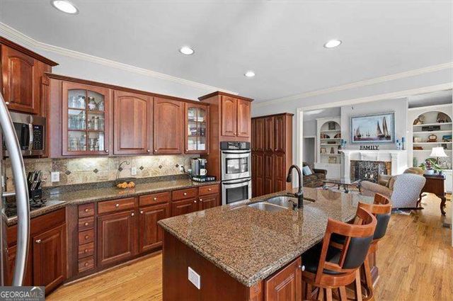 1003 Meadow Brook Drive, Woodstock, GA 30188