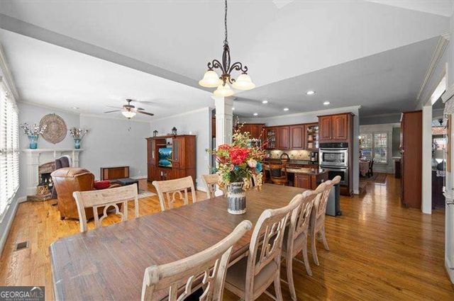 1003 Meadow Brook Drive, Woodstock, GA 30188