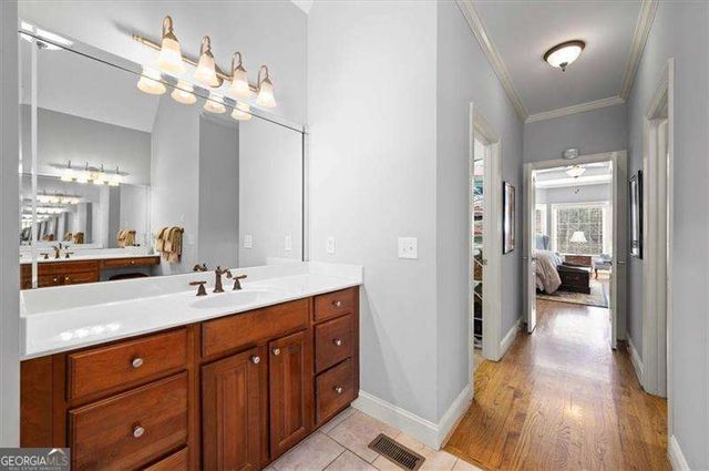 1003 Meadow Brook Drive, Woodstock, GA 30188