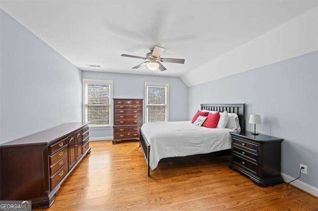 1003 Meadow Brook Drive, Woodstock, GA 30188