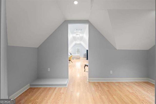 1003 Meadow Brook Drive, Woodstock, GA 30188