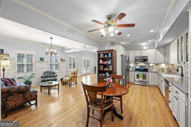 1003 Meadow Brook Drive, Woodstock, GA 30188