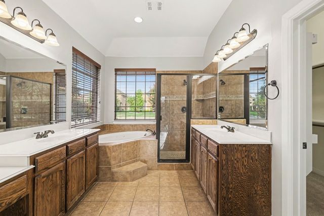 221 Chapel Hill Drive, Prosper, TX 75078