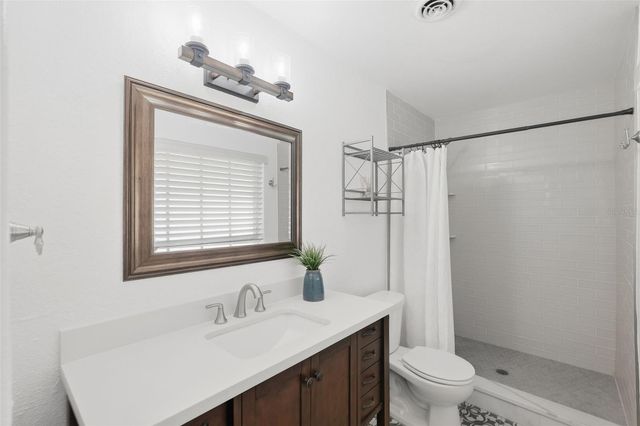 542 59TH WAY S, St Petersburg, FL 33707