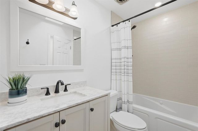 542 59TH WAY S, St Petersburg, FL 33707