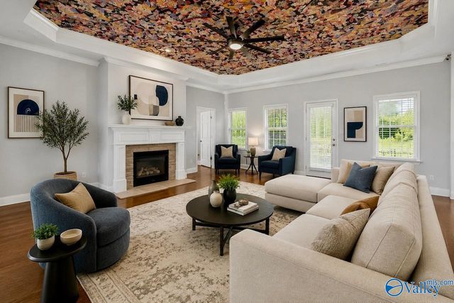 2516 Caldwell Park Court SE, Owens Cross Roads, AL 35763
