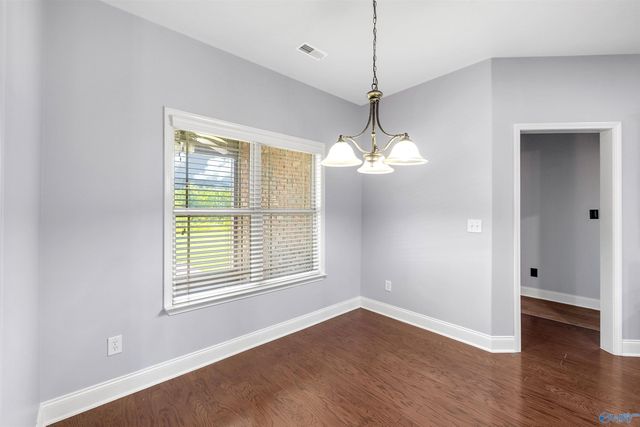 2516 Caldwell Park Court SE, Owens Cross Roads, AL 35763
