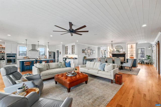 5797 ADVANCE MILLS RD, Advance Mills, VA 22968