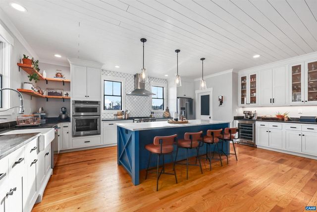 5797 ADVANCE MILLS RD, Advance Mills, VA 22968