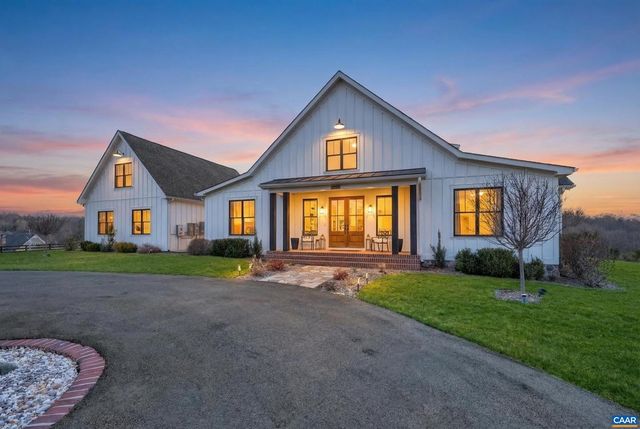 5797 ADVANCE MILLS RD, Advance Mills, VA 22968