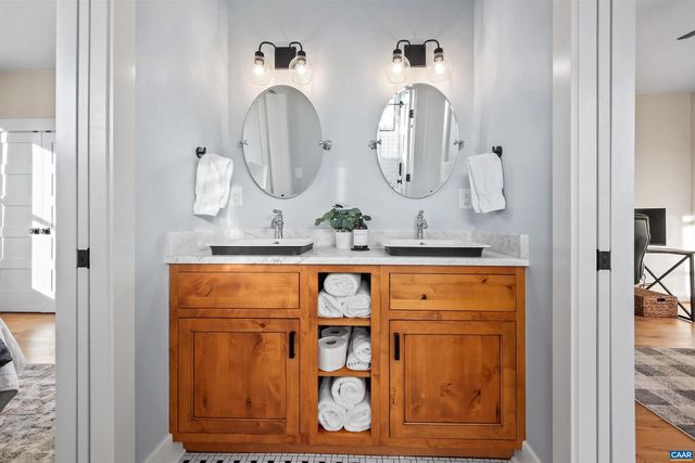 5797 ADVANCE MILLS RD, Advance Mills, VA 22968