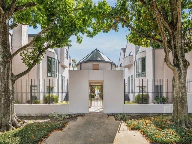 1369 Arlington Street 1369, Houston, TX 77008