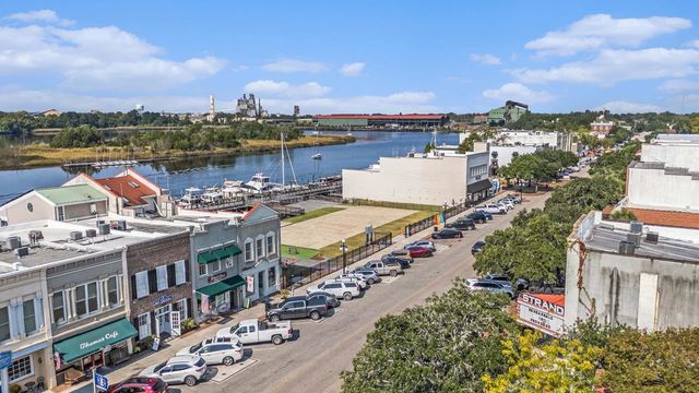 3011 Waterfall Way, Georgetown, SC 29440