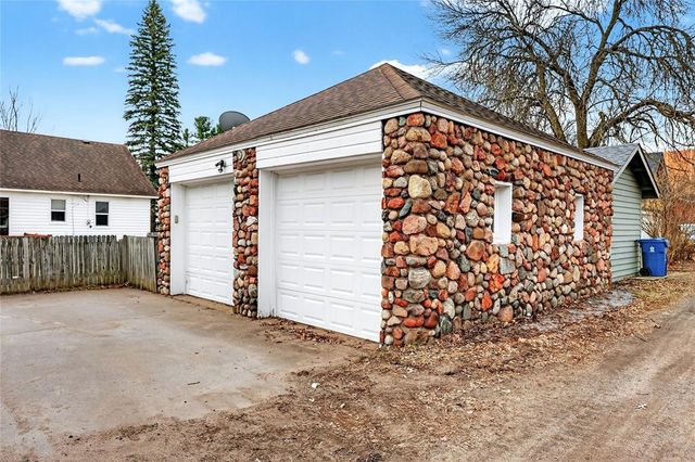 610 Oak Street, Spooner, WI 54801