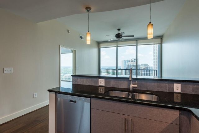 1080 Peachtree Street NE 2716, Atlanta, GA 30309