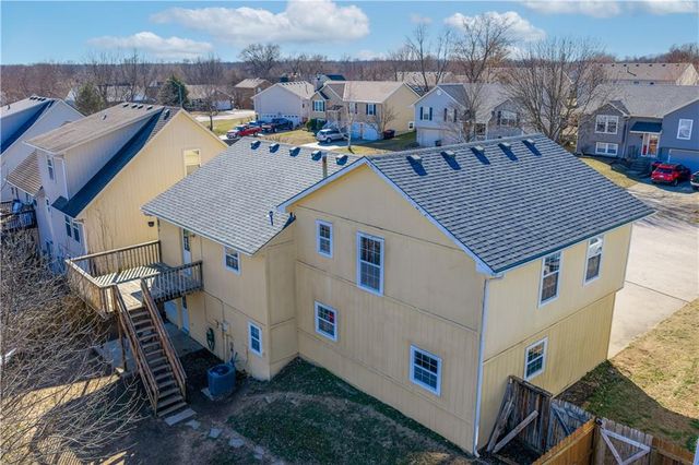 711 Brookside Drive, Warrensburg, MO 64093