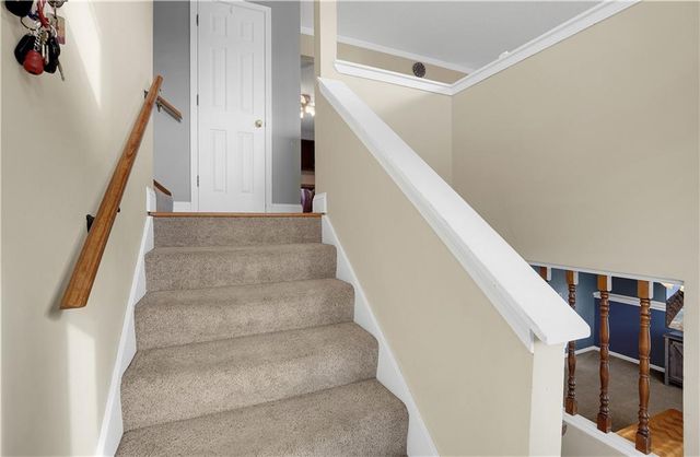 711 Brookside Drive, Warrensburg, MO 64093