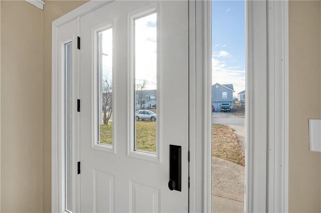 711 Brookside Drive, Warrensburg, MO 64093