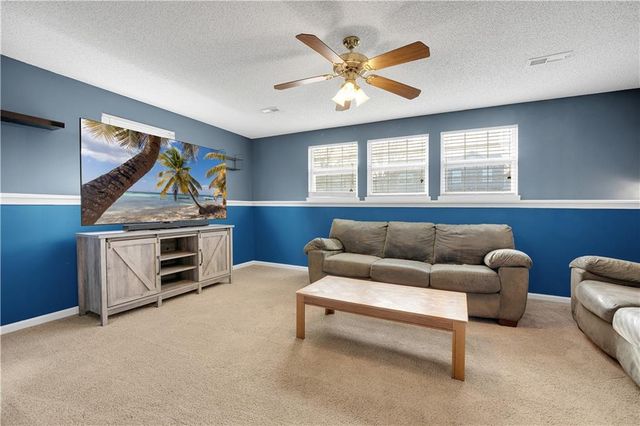 711 Brookside Drive, Warrensburg, MO 64093