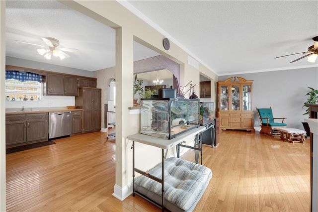 711 Brookside Drive, Warrensburg, MO 64093