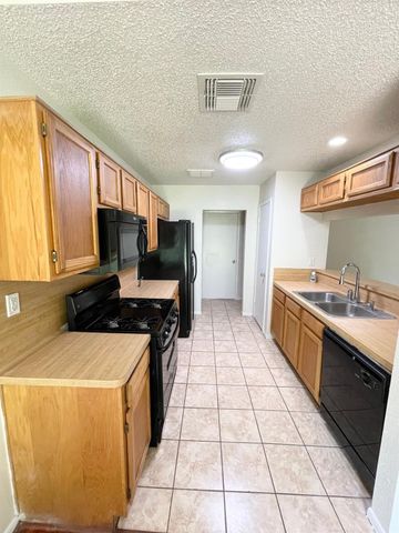 4115 Issacks Way, Sugar Land, TX 77479