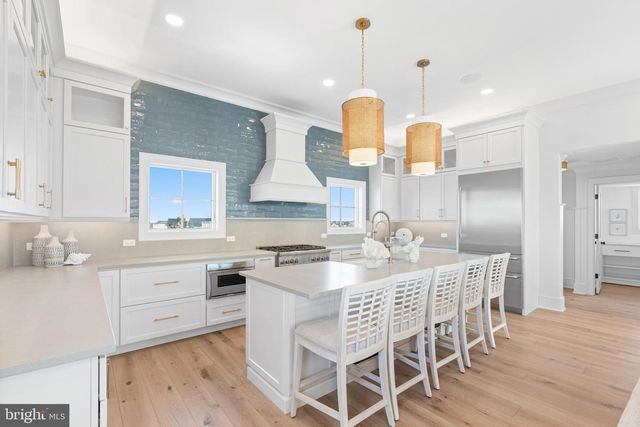 5004 OCEAN BLVD, Long Beach Township, NJ 08008