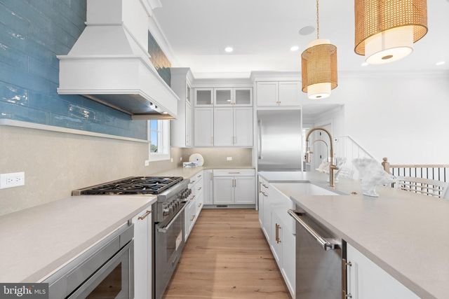 5004 OCEAN BLVD, Long Beach Township, NJ 08008