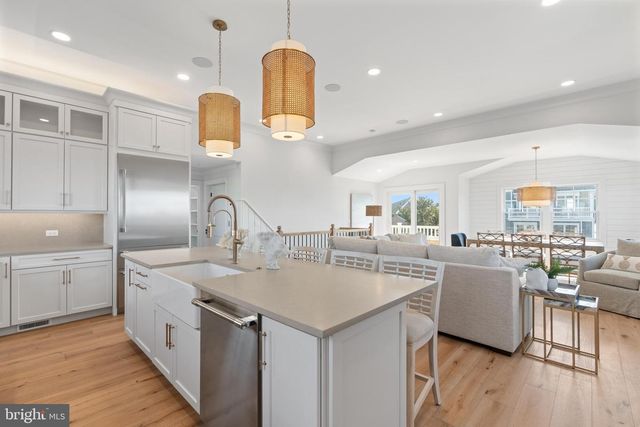 5004 OCEAN BLVD, Long Beach Township, NJ 08008