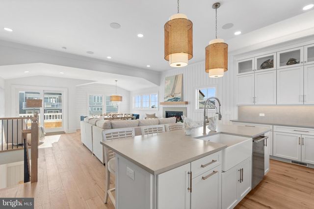 5004 OCEAN BLVD, Long Beach Township, NJ 08008