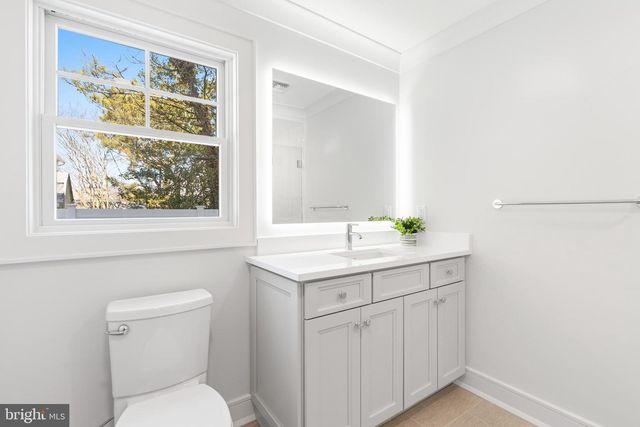 5004 OCEAN BLVD, Long Beach Township, NJ 08008